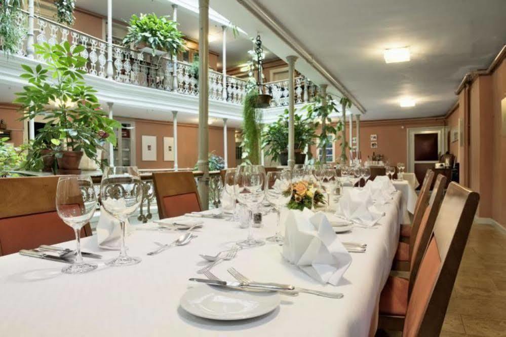 Blume Baden Hotel & Restaurant Buitenkant foto